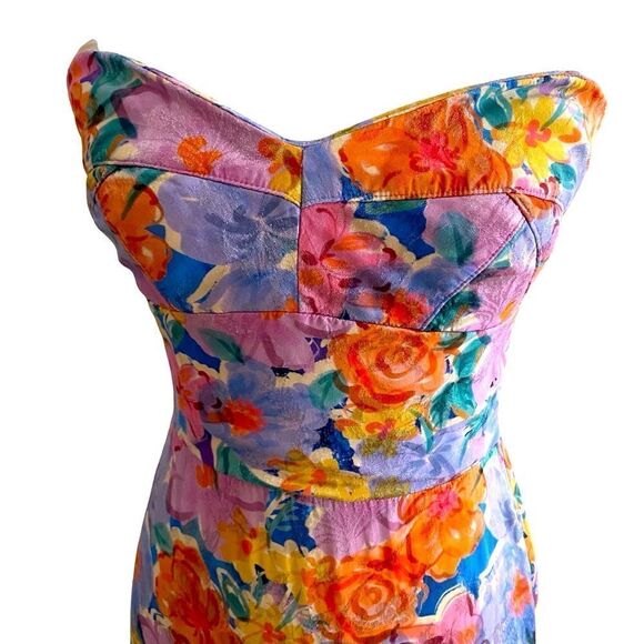 Amanda Uprichard Amalia Strapless Gown in Blossom Size Large - Picture 9 of 11